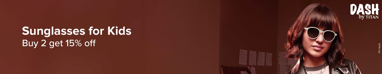 The kid is wearing Dash by Titan sunglasses, and there’s an offer: "Buy 2 and get 25% off."