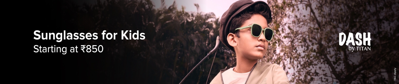 The kid is wearing Dash by Titan sunglasses, and there’s an offer: "Buy 2 and get 25% off."